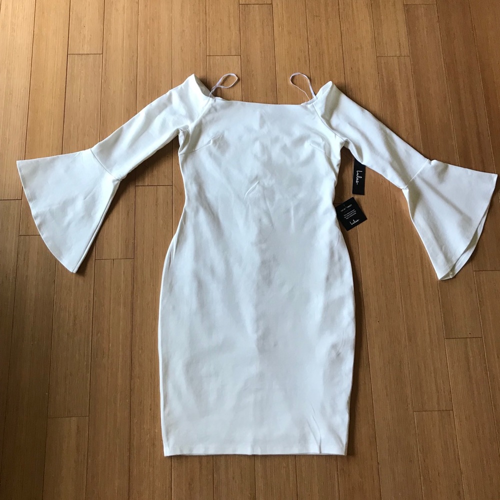 Lulu’s White Bell Sleeve Dress